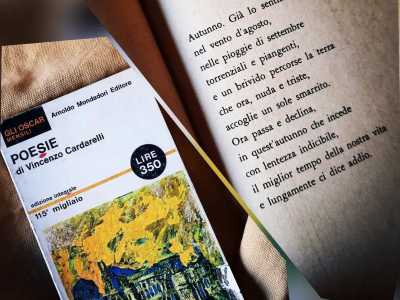 ...o risalenti a molti anni fa, come dimostra il prezzo ancora indicato in lire